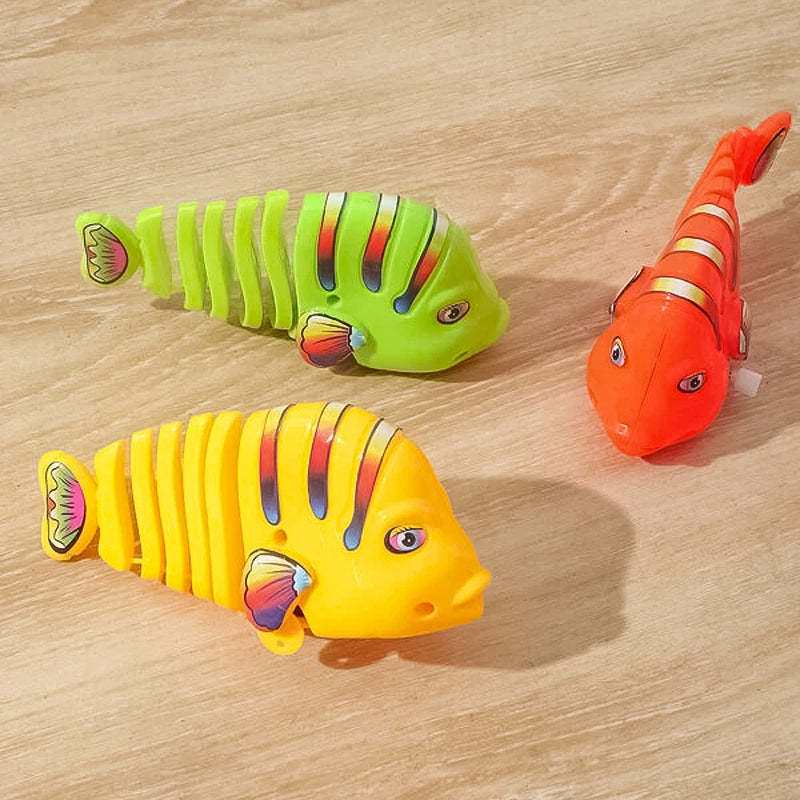 Clockwork Swinging Cartoon FishToys