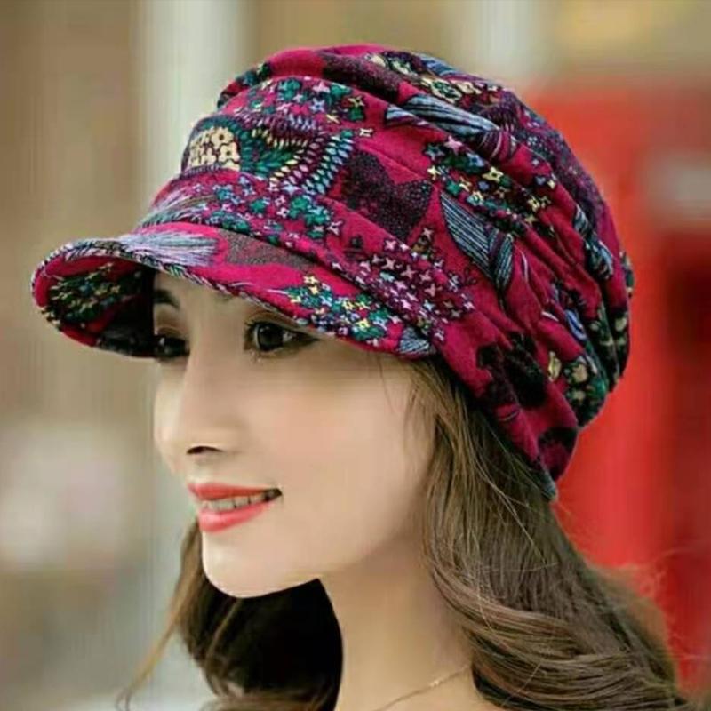 Floral Pleated Short Brim Cap